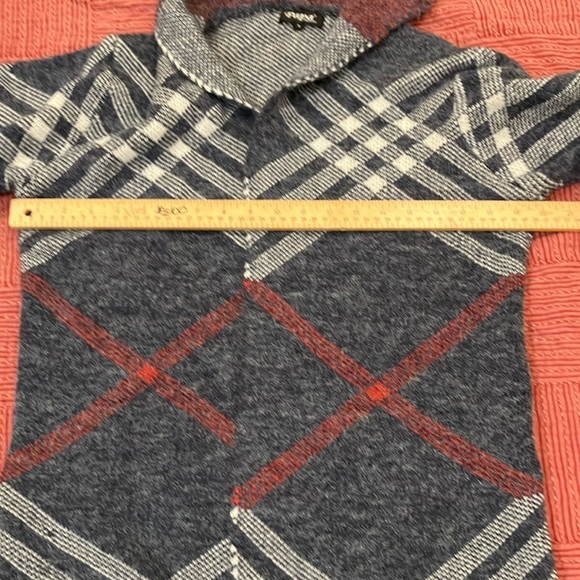 Papa Vancouver Plaid Hooded Cardigan - Picture 5 of 15
